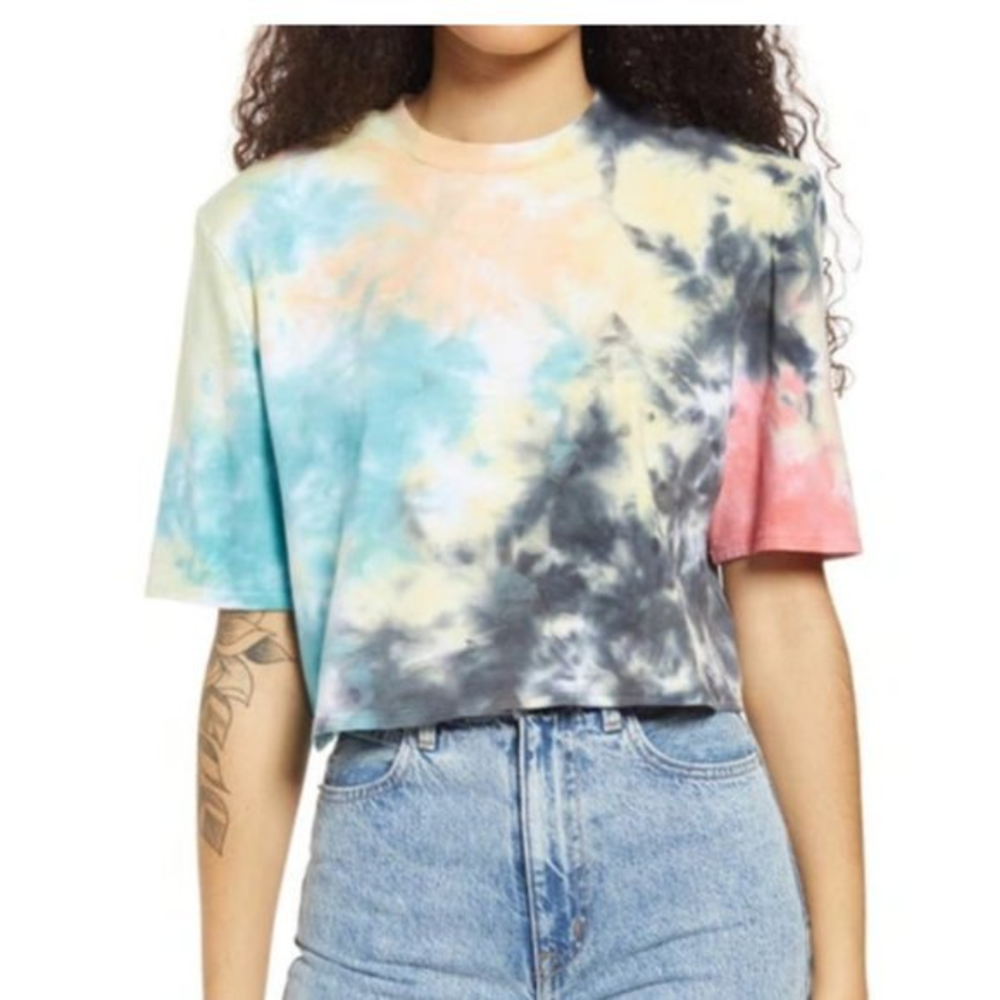 NWOT‎ AFRM Afrm Tie Dye Weylin Shoulder Pad Crop T-Shirt (L)